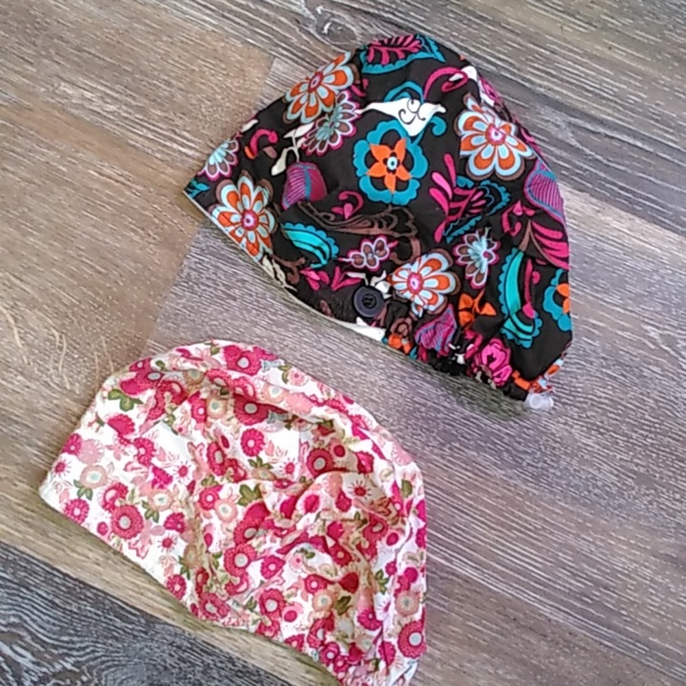 Surgical scrub caps
